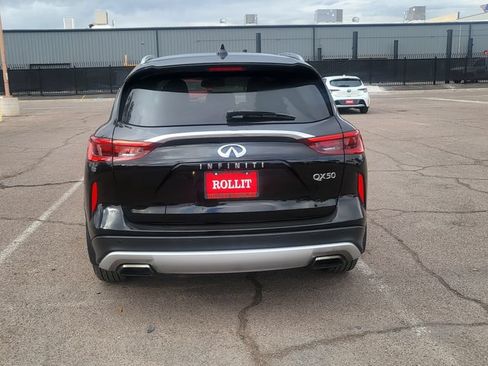 Used 2019 INFINITI QX50 Essential w/ Premium Heat Package FWD image 8