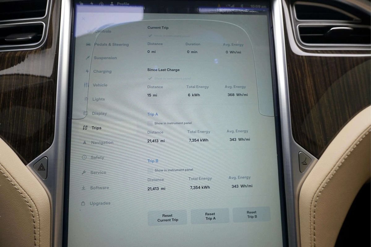 Used 2013 Tesla Model S RWD image 23