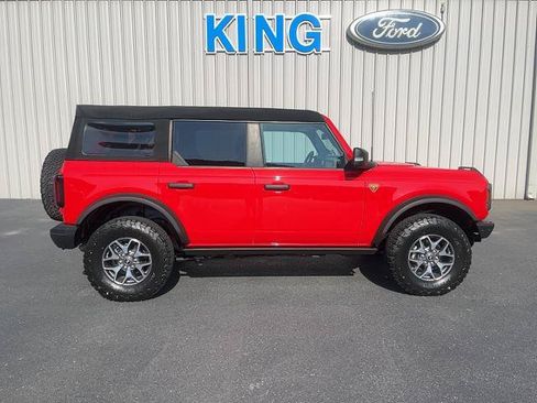 Certified 2023 Ford Bronco Badlands AWD/4WD image 5