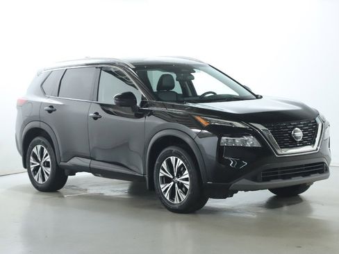 Used 2021 Nissan Rogue SV w/ Premium Package image 1