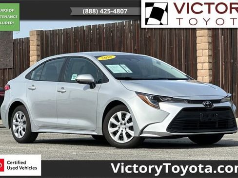 Certified 2025 Toyota Corolla LE image 1