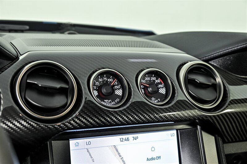 Used 2021 Ford Mustang Shelby GT500 w/ Carbon Fiber Track Pack RWD image 37