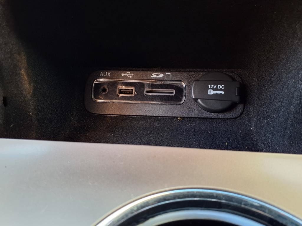 Used 2014 Jeep Grand Cherokee Limited w/ Luxury Group II AWD/4WD image 15