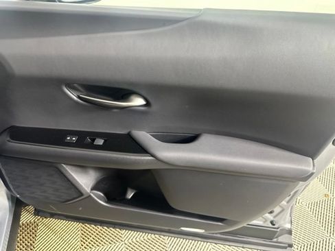 Used 2024 Lexus UX 250h AWD w/ Premium Package image 24