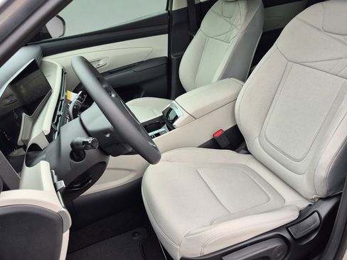 New 2026 Hyundai Tucson SE FWD image 18