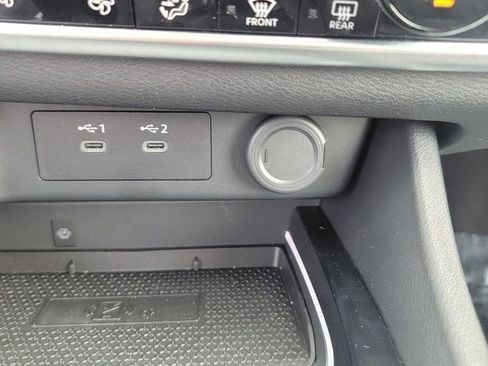 Used 2024 Nissan Rogue SL AWD/4WD image 22