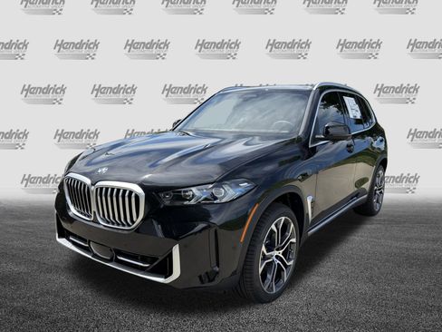 Used 2026 BMW X5 sDrive40i w/ Premium Package image 5
