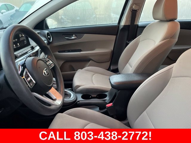 Used 2019 Kia Forte LXS FWD image 9