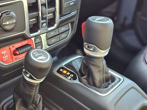 New 2026 Jeep Gladiator Rubicon AWD/4WD image 15