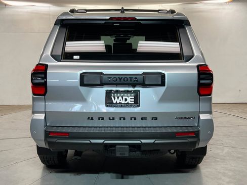 New 2026 Toyota 4Runner TRD Off-Road Premium AWD/4WD image 4