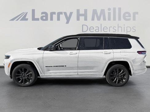 New 2026 Jeep Grand Cherokee L Summit AWD/4WD image 3