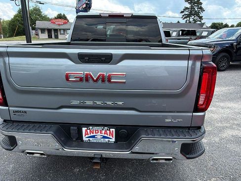 Used 2023 GMC Sierra 1500 SLT w/ SLT Premium Plus Package AWD/4WD image 6