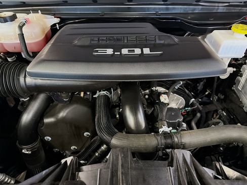 Used 2023 RAM 1500 Big Horn AWD/4WD image 32