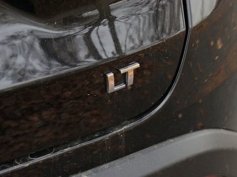 Used 2025 Chevrolet Trax LT image 7