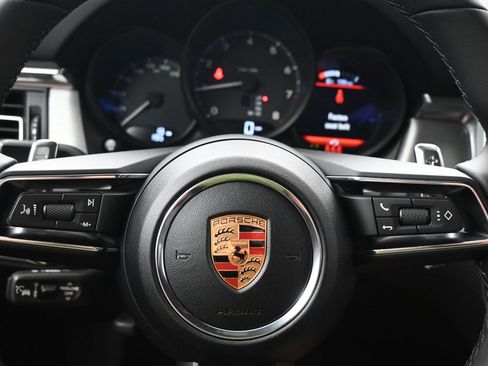 New 2026 Porsche Macan AWD/4WD image 17