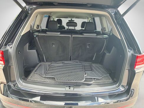 Used 2023 Volkswagen Atlas SE FWD image 26