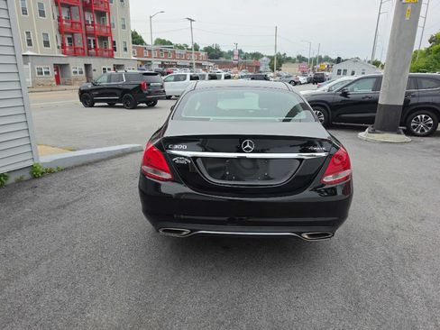 Used 2018 Mercedes-Benz C 300 4MATIC Sedan image 7