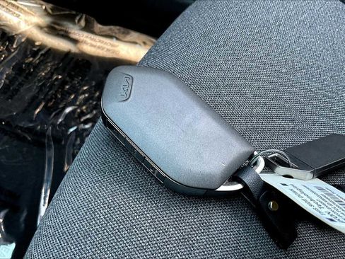 Certified 2025 Kia K4 LXS FWD image 13