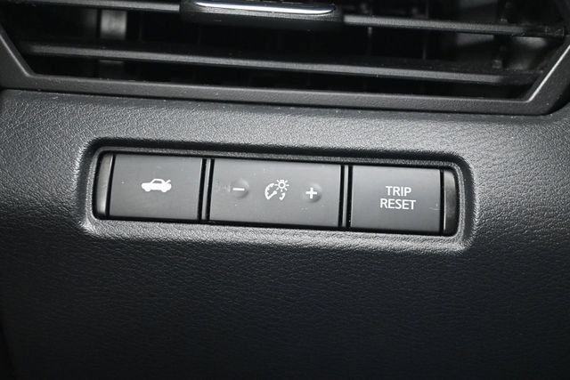Used 2022 Nissan Altima 2.5 SR FWD image 28