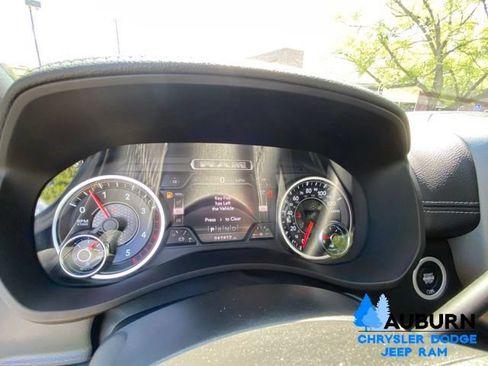 Used 2020 RAM 2500 Laramie AWD/4WD image 39