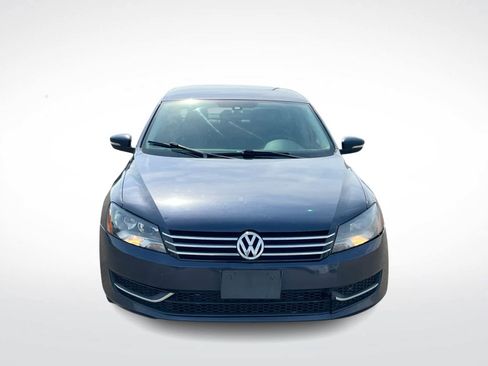 Used 2015 Volkswagen Passat 1.8T Wolfsburg Edition FWD image 3