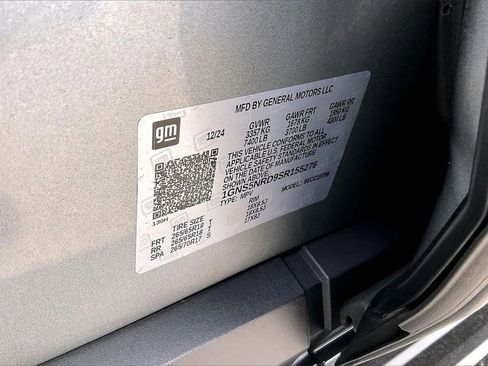 Used 2025 Chevrolet Tahoe LT image 16