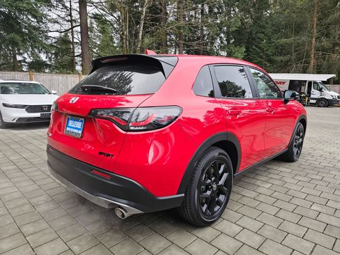 Certified 2025 Honda HR-V Sport image 7