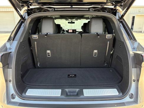 Certified 2026 INFINITI QX60 Autograph w/ Dark Cargo Package image 10
