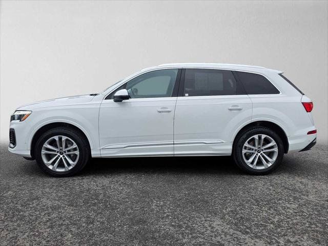 Used 2025 Audi Q7 3.0T Premium Plus AWD/4WD image 6