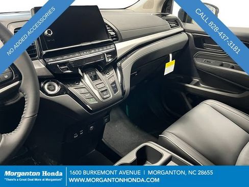 New 2026 Honda Odyssey Touring image 19