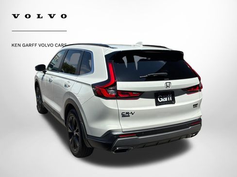 Used 2025 Honda CR-V Sport Touring image 5