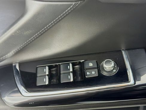 Used 2017 MAZDA CX-9 Touring FWD image 15