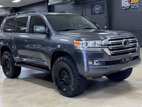 Used 2021 Toyota Land Cruiser AWD/4WD image 6