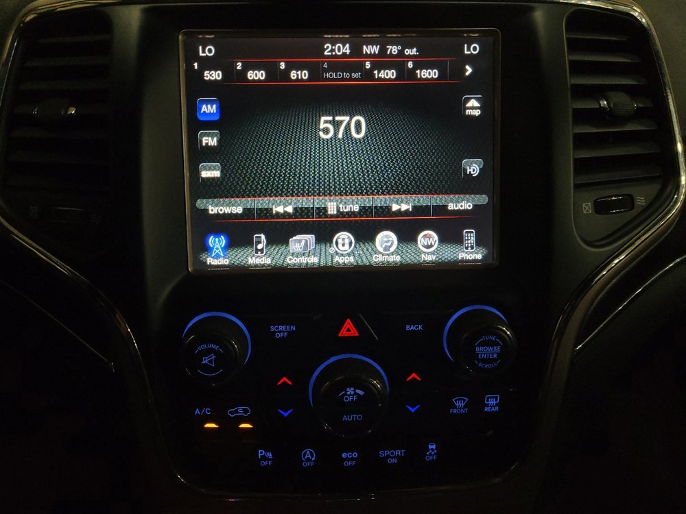 Used 2017 Jeep Grand Cherokee Limited AWD/4WD image 25
