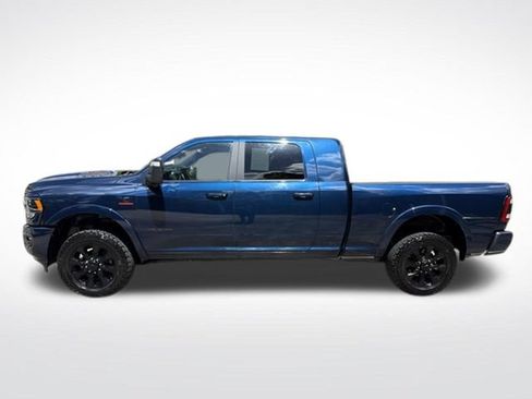Used 2023 RAM 2500 Limited w/ Night Edition AWD/4WD image 3