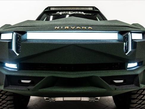 Used 2022 Rivian R1T Adventure image 24