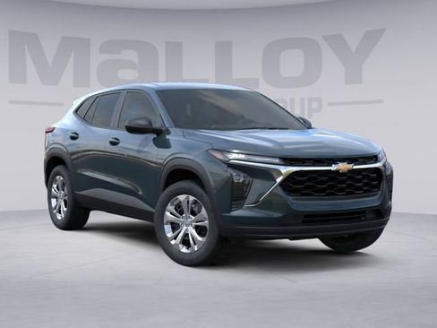 New 2026 Chevrolet Trax LS FWD image 8