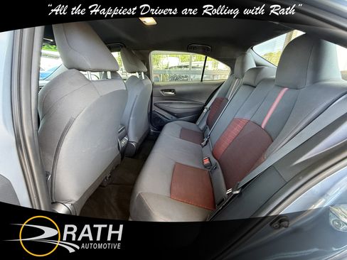 Used 2025 Toyota Corolla SE FWD image 18