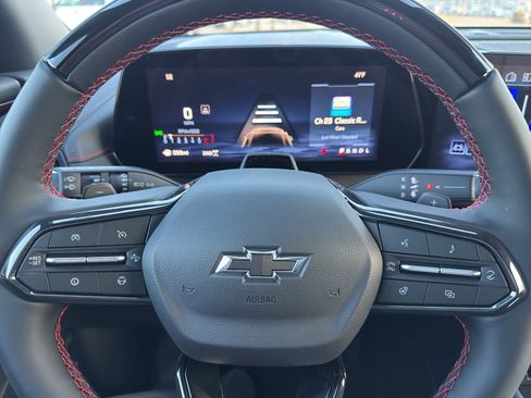 New 2026 Chevrolet Traverse RS w/ LPO, Floor Liner Package AWD/4WD image 22