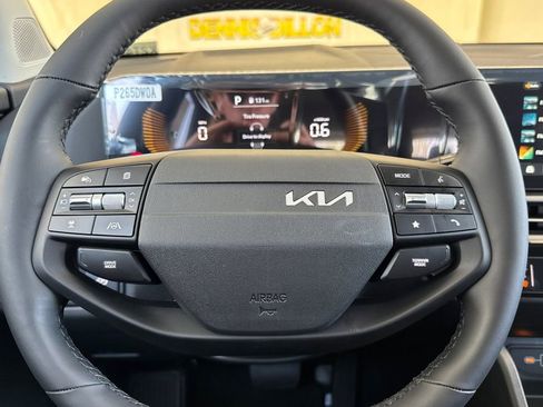 New 2026 Kia Sportage LX AWD/4WD image 23