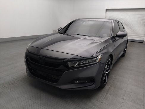 Used 2018 Honda Accord Sport image 15