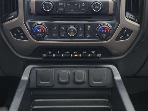 Used 2017 GMC Sierra 3500 Denali w/ Duramax Plus Package image 31