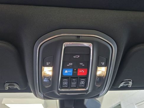 New 2026 Jeep Grand Wagoneer Limited AWD/4WD image 19