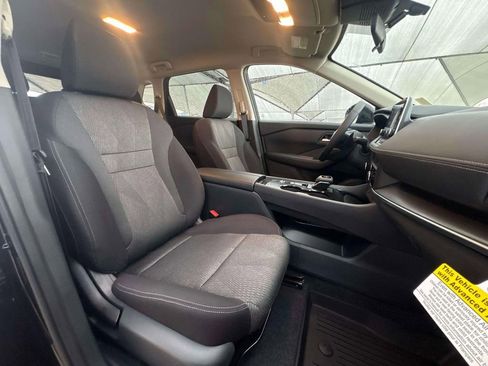 New 2026 Nissan Rogue SV w/ Cold Weather Package FWD image 19