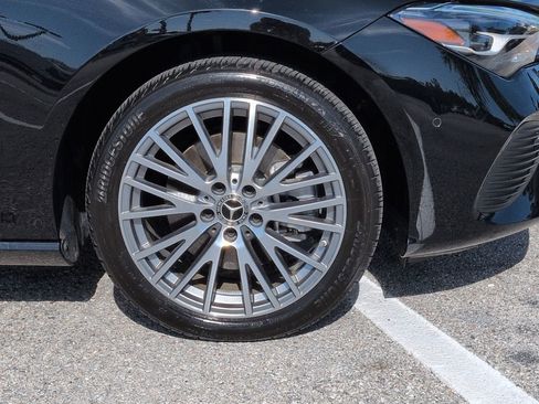 Used 2024 Mercedes-Benz CLA 250 image 11