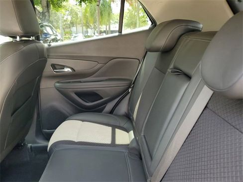 Used 2022 Buick Encore Preferred w/ Safety Package image 12