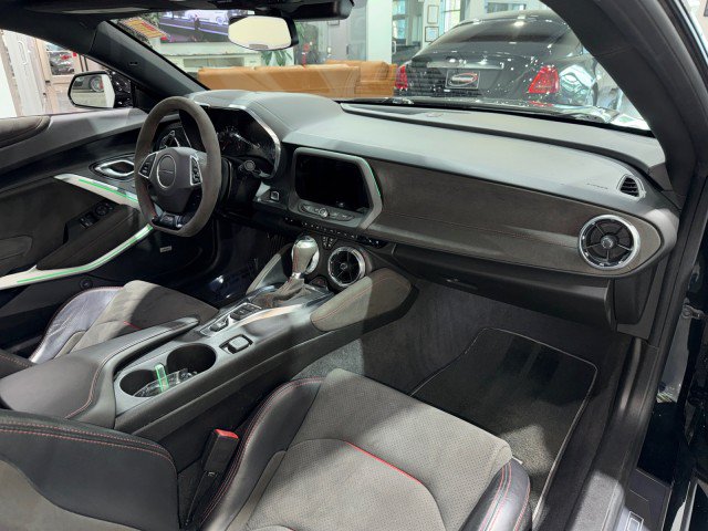 Used 2018 Chevrolet Camaro ZL1 RWD image 55