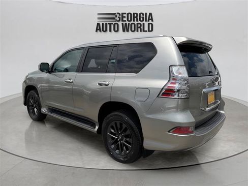 Used 2021 Lexus GX 460 Premium w/ Premium Package AWD/4WD image 12