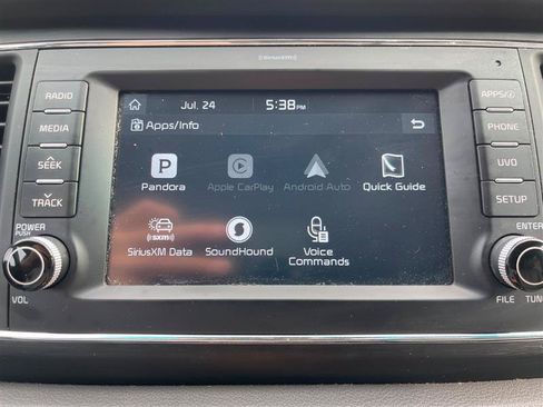 Used 2017 Kia Sedona LX w/ LX Essentials Premium Package FWD image 80