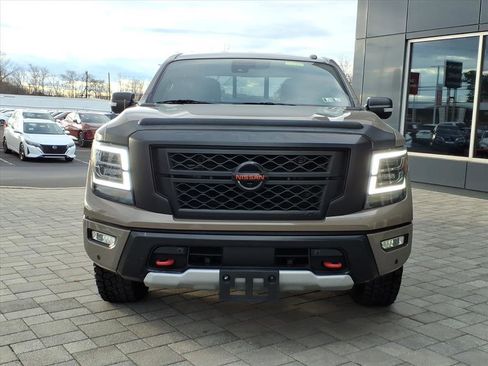 Certified 2021 Nissan Titan PRO-4X w/ Pro-4x Convenience Package image 9